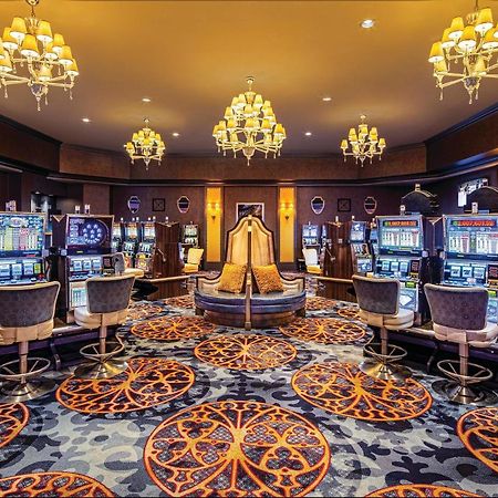 Beddable Unit By The Excalibur Casino Las Vegas Strip Eksteriør billede